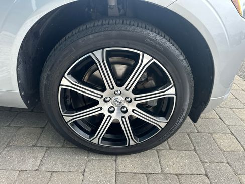 Used 2021 Volvo XC60 T6 Inscription AWD/4WD image 46