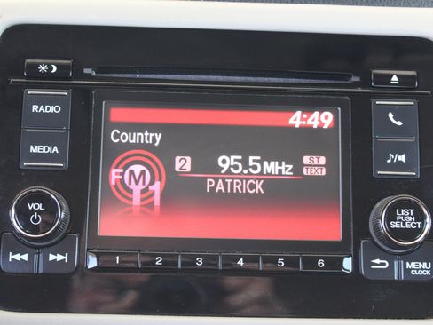 Used 2022 Honda HR-V LX image 33