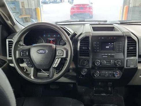 Used 2018 Ford F150 XLT w/ Trailer Tow Package AWD/4WD image 3