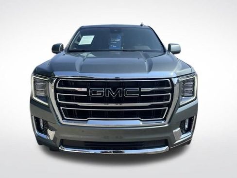 Used 2024 GMC Yukon SLT w/ SLT Luxury Package AWD/4WD image 2