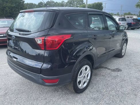 Used 2019 Ford Escape S FWD image 4