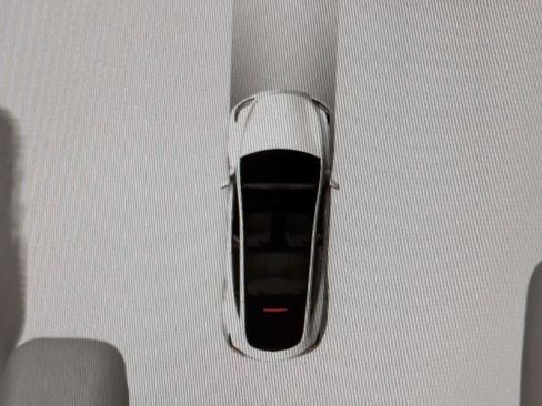 Used 2024 Tesla Model Y Long Range AWD/4WD image 29