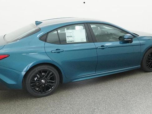 New 2026 Toyota Camry SE FWD image 13