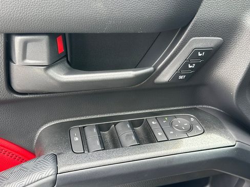 Used 2025 Toyota 4Runner TRD Pro AWD/4WD image 12