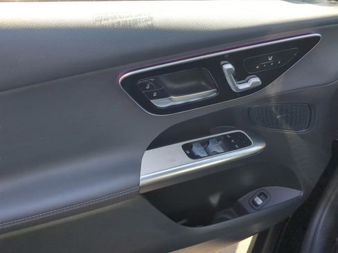 Certified 2025 Mercedes-Benz GLC 300 image 13