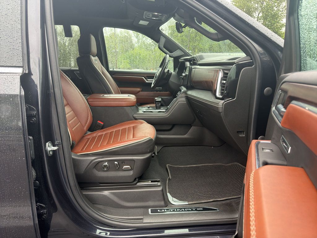 Used 2022 GMC Sierra 1500 Denali Ultimate AWD/4WD image 13