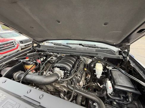 Used 2015 GMC Sierra 1500 SLT w/ SLT Crew Cab Value Package image 30