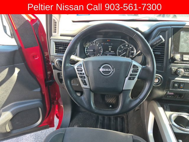 Used 2023 Nissan Titan SV w/ SV Convenience Package RWD image 10