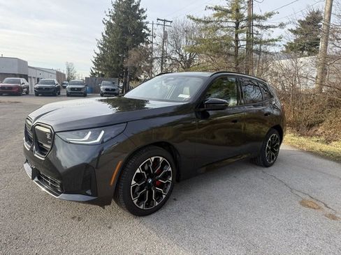Used 2025 BMW X3 M50 w/ Premium Package image 6
