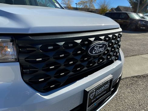 New 2026 Ford Maverick Lariat w/ 4K Tow Package image 9