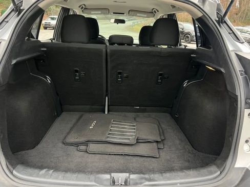 Used 2018 Nissan Kicks SV w/ Exterior Package image 25