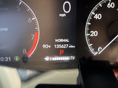 Used 2023 Honda HR-V LX image 22