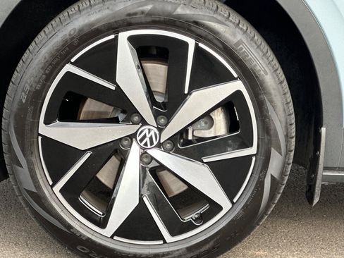 Used 2023 Volkswagen ID.4 Pro S image 32