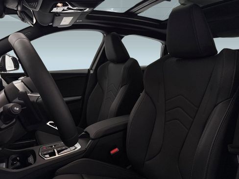 Used 2026 BMW 228i w/ Premium Package image 5