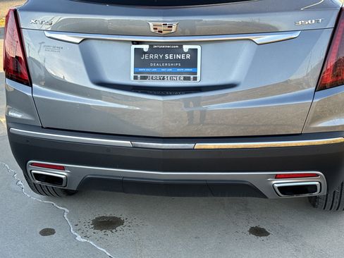 Used 2021 Cadillac XT5 Premium Luxury image 13