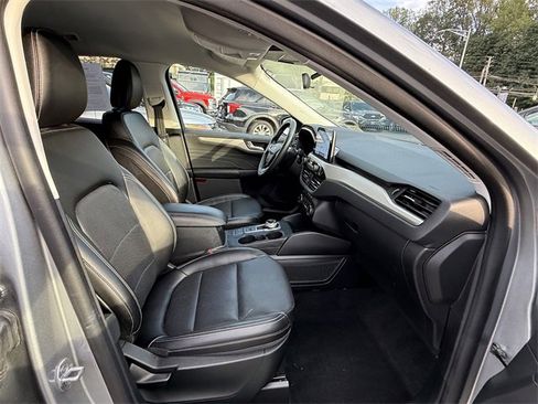 Used 2022 Ford Escape SEL image 24