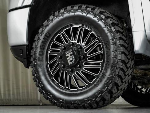 Used 2022 GMC Sierra 3500 Denali AWD/4WD image 55