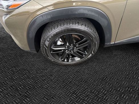 Certified 2024 Chevrolet Trax ACTIV w/ Sunroof Package image 11