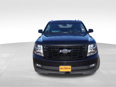 Used 2019 Chevrolet Suburban Premier AWD/4WD image 12