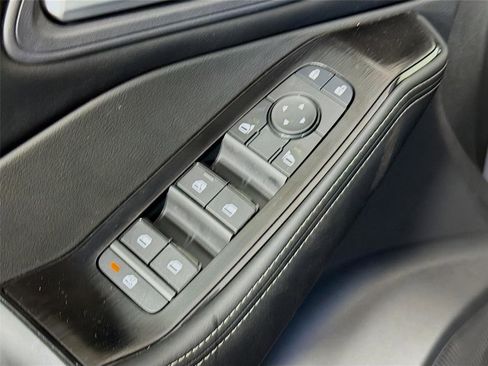 New 2026 Nissan Rogue SV FWD image 18