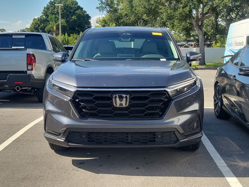 Used 2024 Honda CR-V EX-L image 2