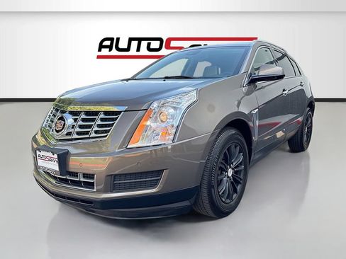 Used 2016 Cadillac SRX Luxury w/ Driver Awareness Package FWD image 3