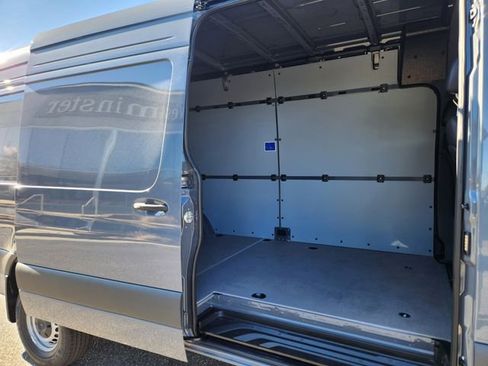 New 2026 Mercedes-Benz Sprinter 2500 image 16