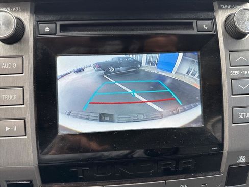 Used 2019 Toyota Tundra SR image 14