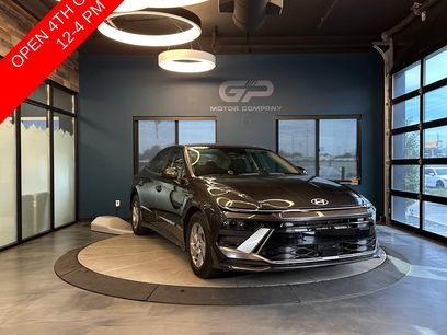 Used 2025 Hyundai Sonata SE