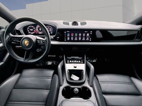 Certified 2024 Porsche Cayenne Coupe AWD/4WD image 14