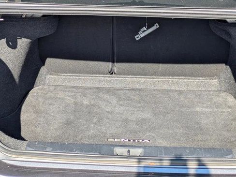 Used 2022 Nissan Sentra SV image 6