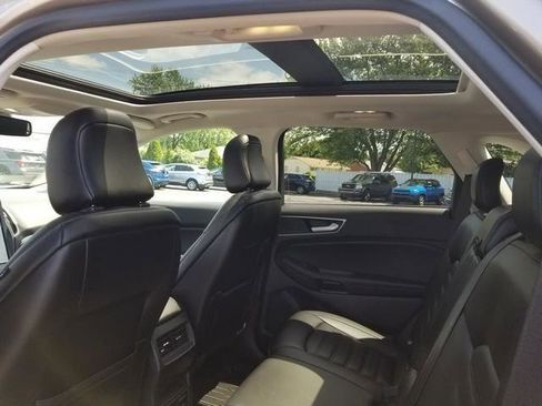 Used 2021 Ford Edge SEL w/ Convenience Package AWD/4WD image 17