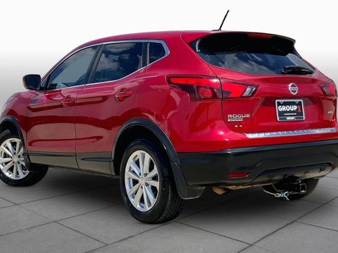 Used 2018 Nissan Rogue Sport S w/ S Appearance Package AWD/4WD image 11