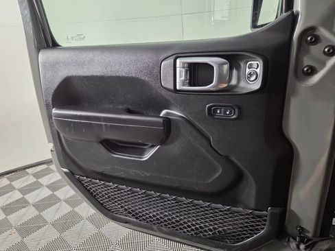 Certified 2021 Jeep Gladiator Mojave image 25