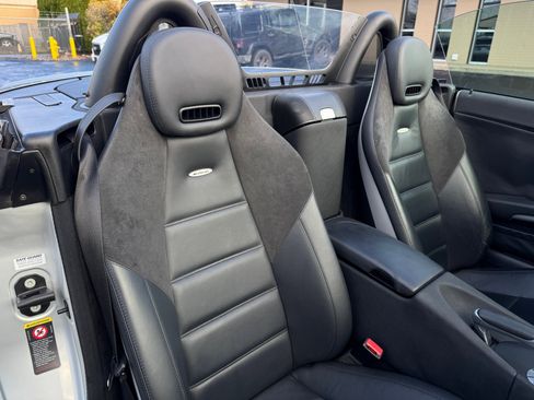 Used 2005 Mercedes-Benz SLK 55 AMG image 22