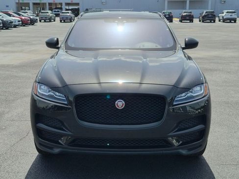 Used 2017 Jaguar F-PACE Prestige AWD/4WD image 2