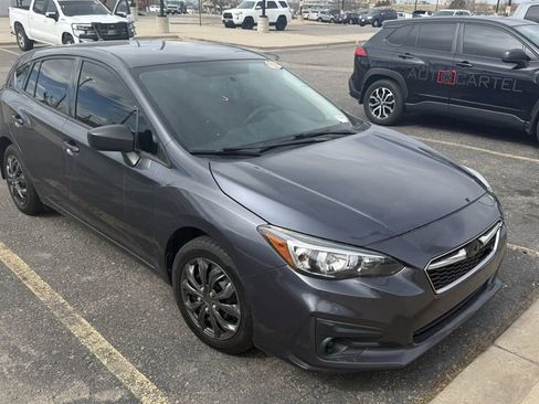 Used 2017 Subaru Impreza 2.0i image 1