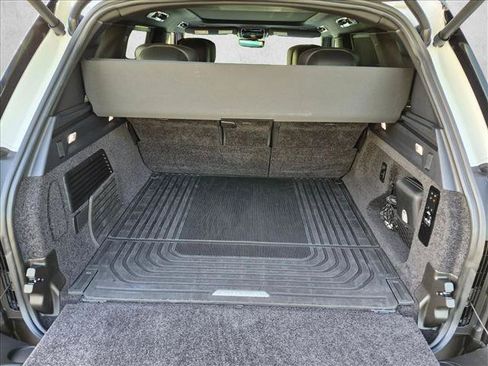 Certified 2024 Land Rover Range Rover Autobiography AWD/4WD image 6