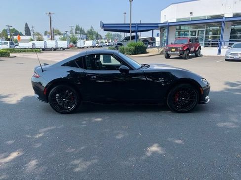Used 2024 MAZDA MX-5 Miata RF Club RWD image 7