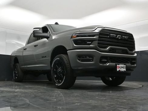 New 2026 RAM 2500 Laramie AWD/4WD image 59