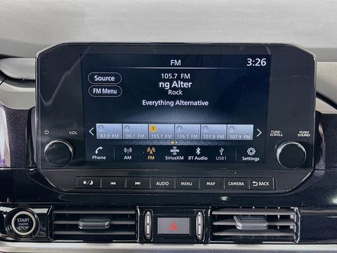 Used 2024 Nissan Pathfinder SL image 19