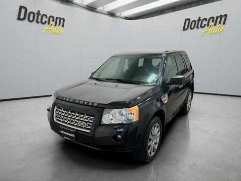 Used 2008 Land Rover LR2 HSE image 1