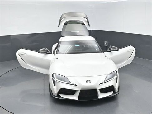 Used 2026 Toyota Supra image 54
