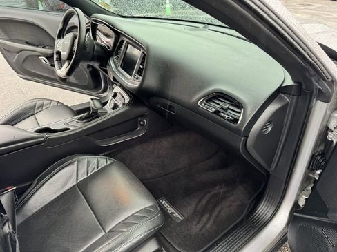 Used 2016 Dodge Challenger SRT Hellcat image 24