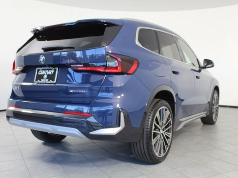 Used 2026 BMW X1 xDrive28i w/ Technology Package image 8