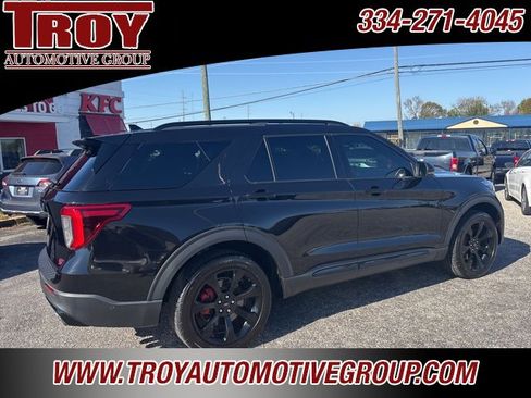 Used 2020 Ford Explorer ST w/ ST Street Pack image 5