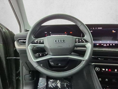 Used 2025 Audi Q5 Prestige AWD/4WD image 30
