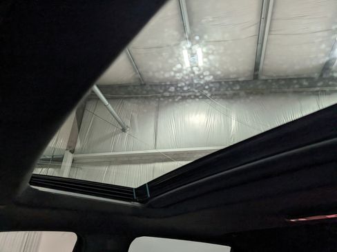 Used 2025 GMC Sierra 3500 AT4 image 30