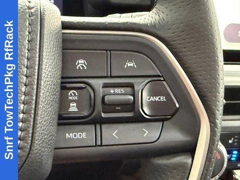 Used 2025 Toyota 4Runner TRD Off-Road AWD/4WD image 16