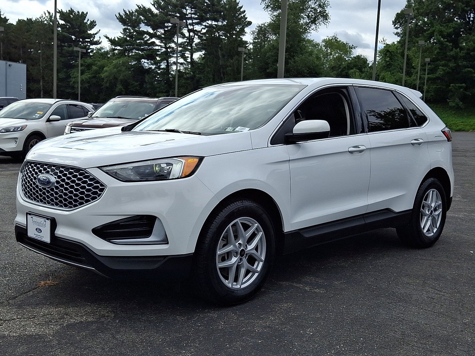 Certified 2024 Ford Edge SEL AWD/4WD image 3